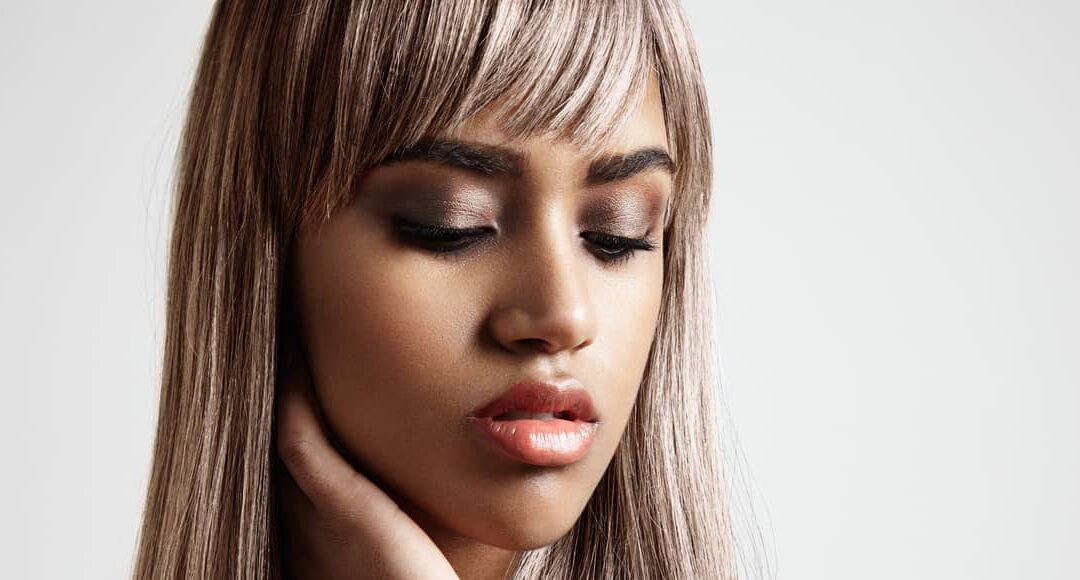 Pourquoi choisir le balayage minéral pour éclaircir ses cheveux ?