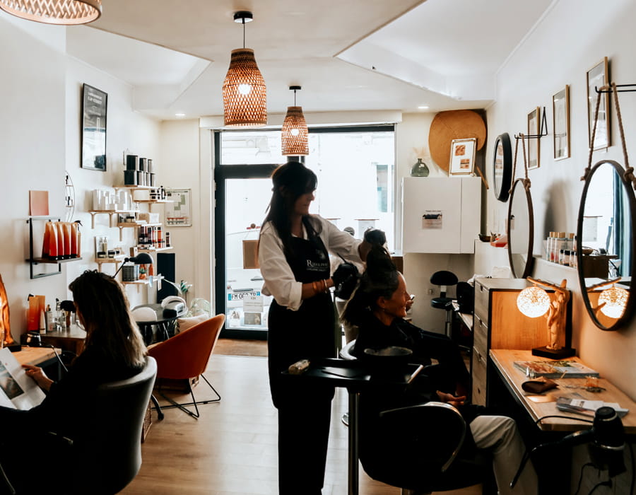 Technique naturelle et BIO coiffeur bio équipe technique naturelle et BIO